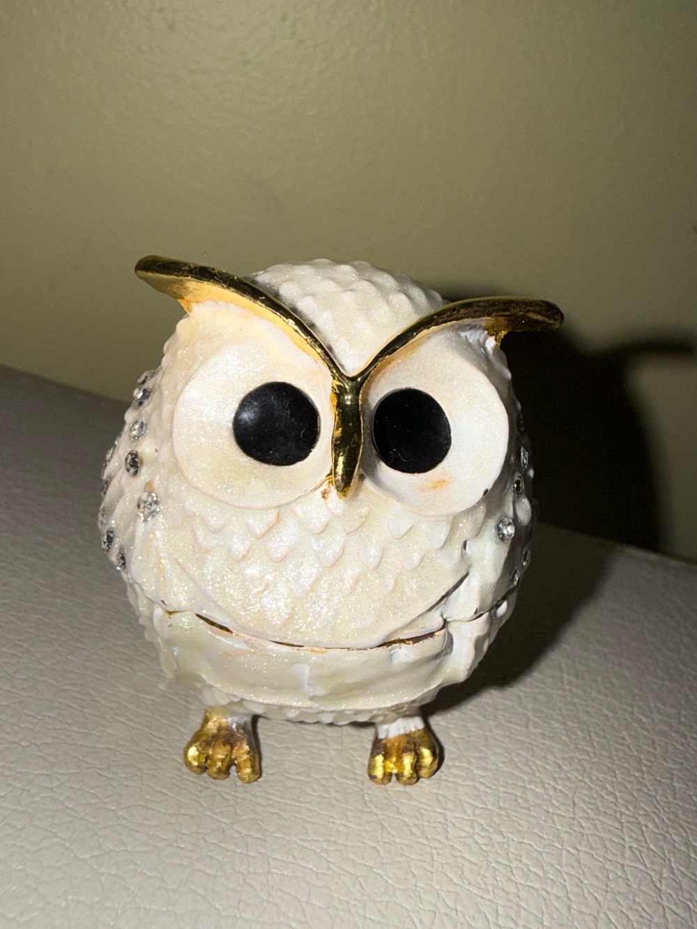 White and Gold Owl Trinket Box